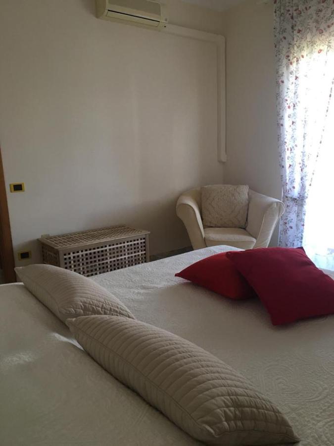 Paestum Rosae Bed and Breakfast Εξωτερικό φωτογραφία