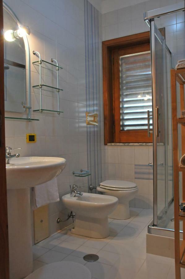 Paestum Rosae Bed and Breakfast Εξωτερικό φωτογραφία